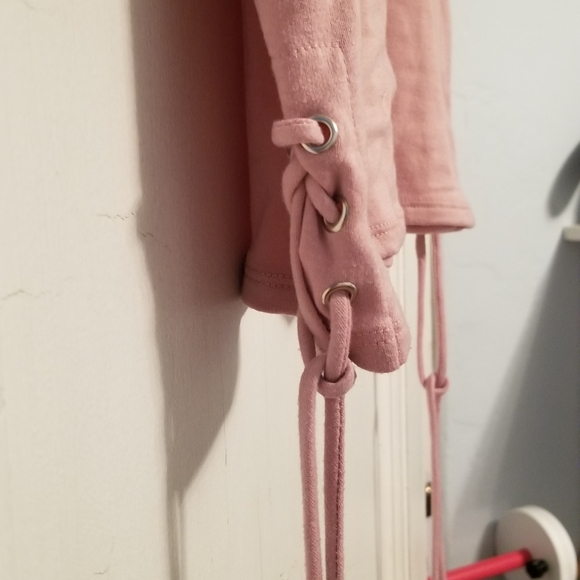 "Rebellious Nature" pink crop top - Picture 3 of 5